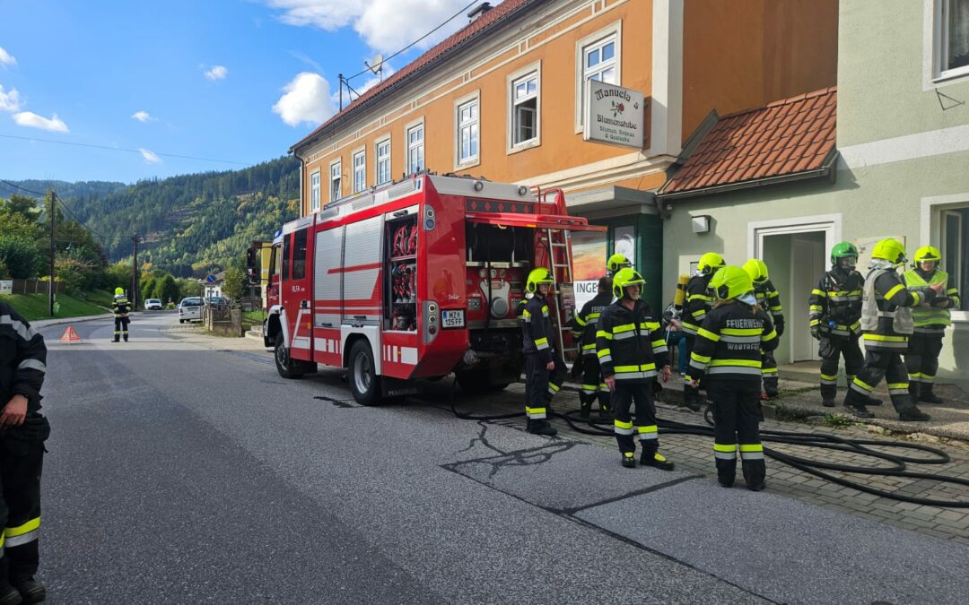 B05 Zimmerbrand in der Dorfstraße